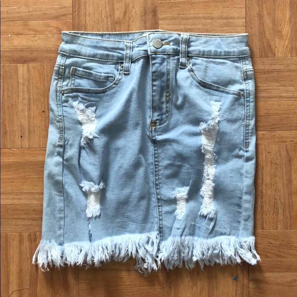 High waisted skirt